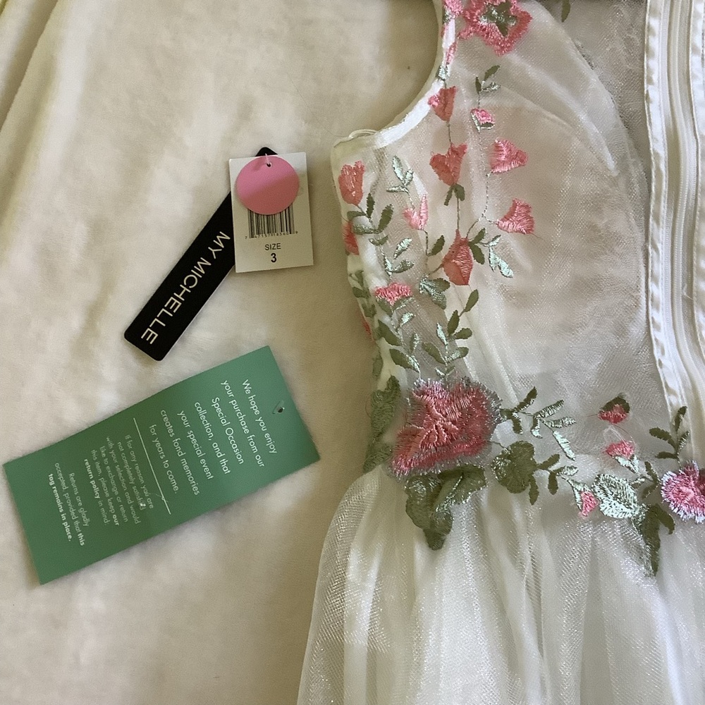 NEW White Floral Formal Gown - Picture 8 of 10